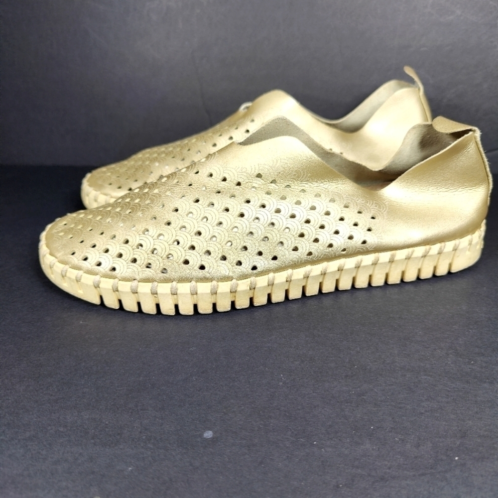 ILSE JACOBSEN Tulip Platinum Metallic Slip On Women's Flats Size 11 EU 41